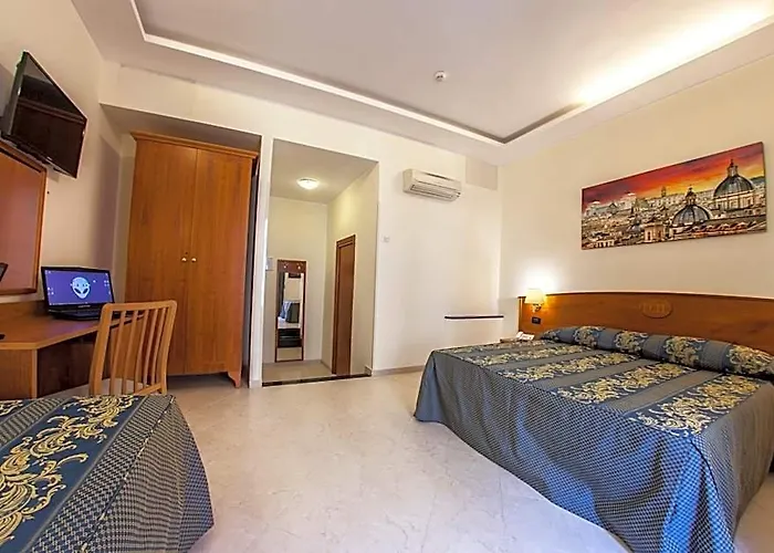 Dama Private Pensión 4*