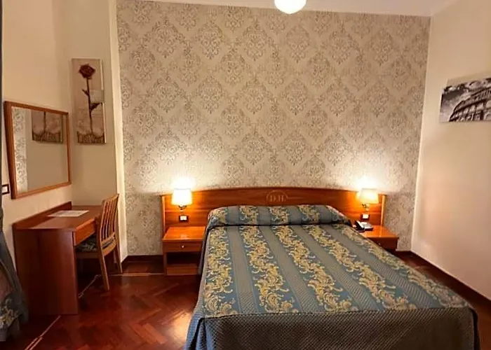 Dama Private Pensión Roma